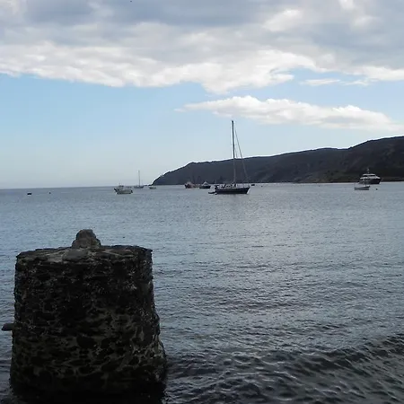 Poal-cadaques *